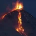 मध्यअमेरिकाको ग्वाटेमालामा ज्वालामुखी विस्फोटः विमानस्थल, राजमार्ग अवरुद्ध