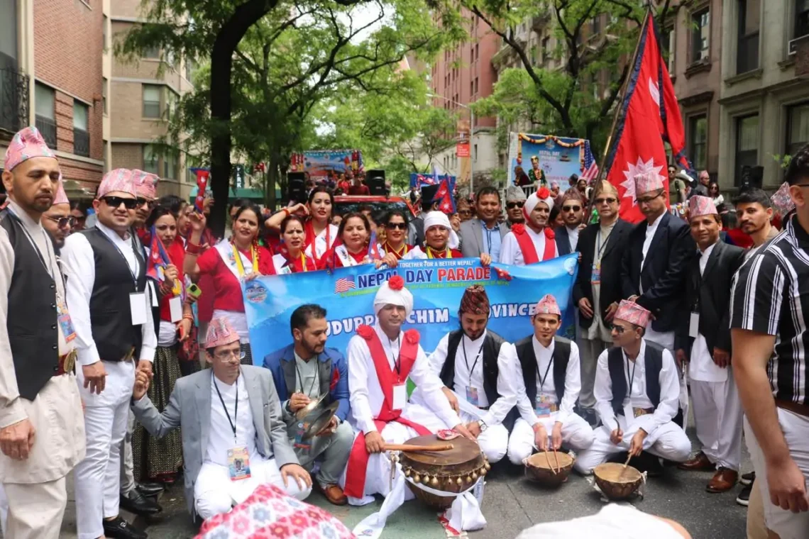 न्यूयोर्कमा आयोजना गरिएको नेपाल डे परेड कार्यक्रममा सुदूरपश्चिमेली सँस्कृति प्रदर्शन